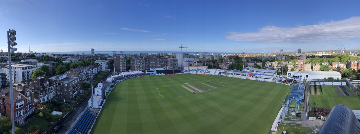 View from the top today ⁦<a href="/SussexCCC/">Sussex Cricket</a>⁩ pitch looking mighty fine before Friday evenings T20 match. ⁦<a href="/Bengibs0n/">Ben Gibson</a>⁩ #hove