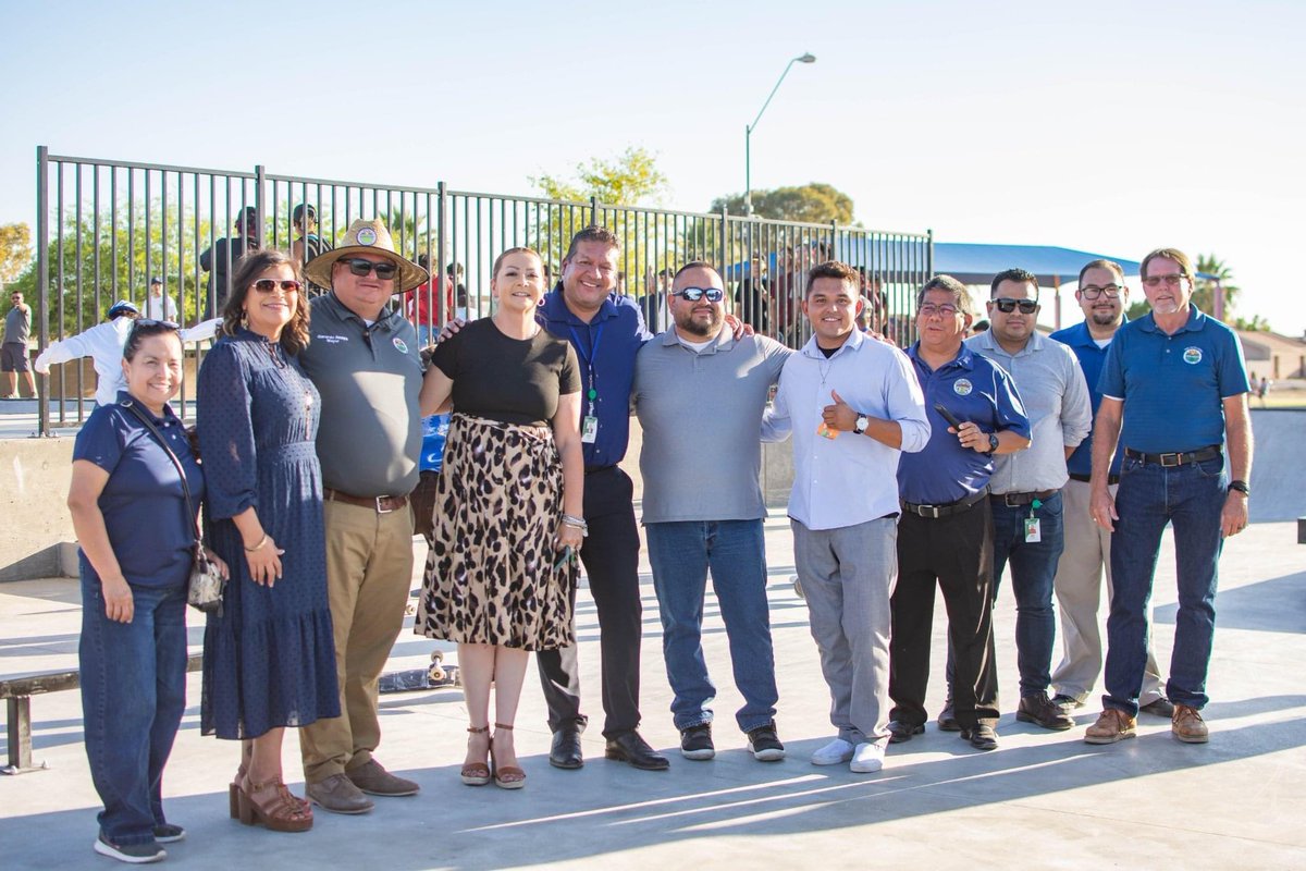 ATMCgabriel's tweet photo. Skatepark of Somerton ❤️‍🔥 Dream come true. As a kid I always told myself, “One day I’ll come back to this little town and make sure the kids have a good park.” Been such a blessing to see it become a reality. Thank you to City of Somerton and everyone else who has supported. https://t.co/Y56nnXVTBL