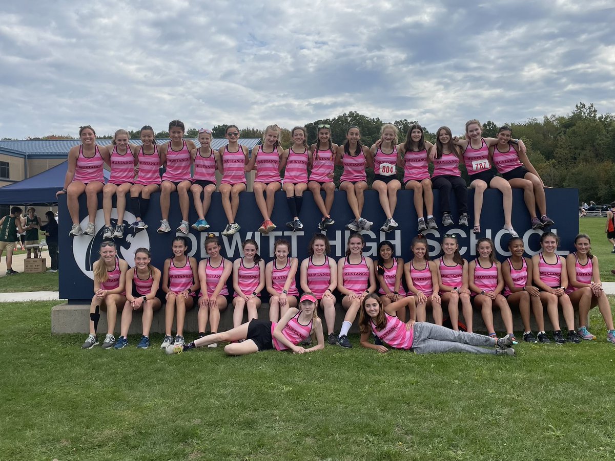 NVilleGirlsXC's tweet photo. Want to be part of the one of the best programs in the state? Informational meeting tonight at 7 PM in the cafeteria Annex. #OneTeam #Compete #NHSXC https://t.co/oNVvNtBosL