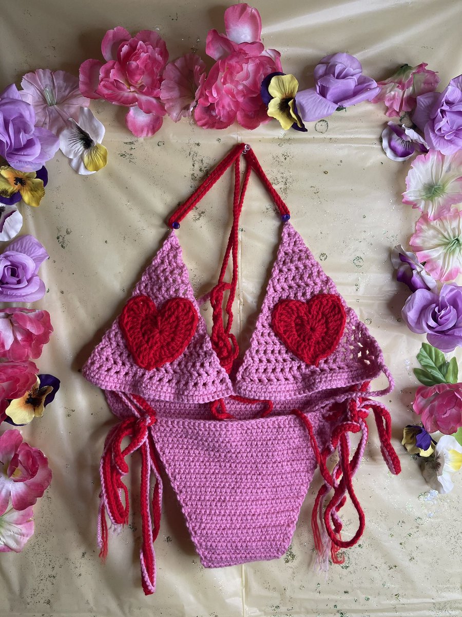 _kycreal's tweet photo. would you buy swuimsuit like these for $1

because you have the opportunity to do so here: https://t.co/SKc2ZLjLfx https://t.co/7qP6HYxPF7