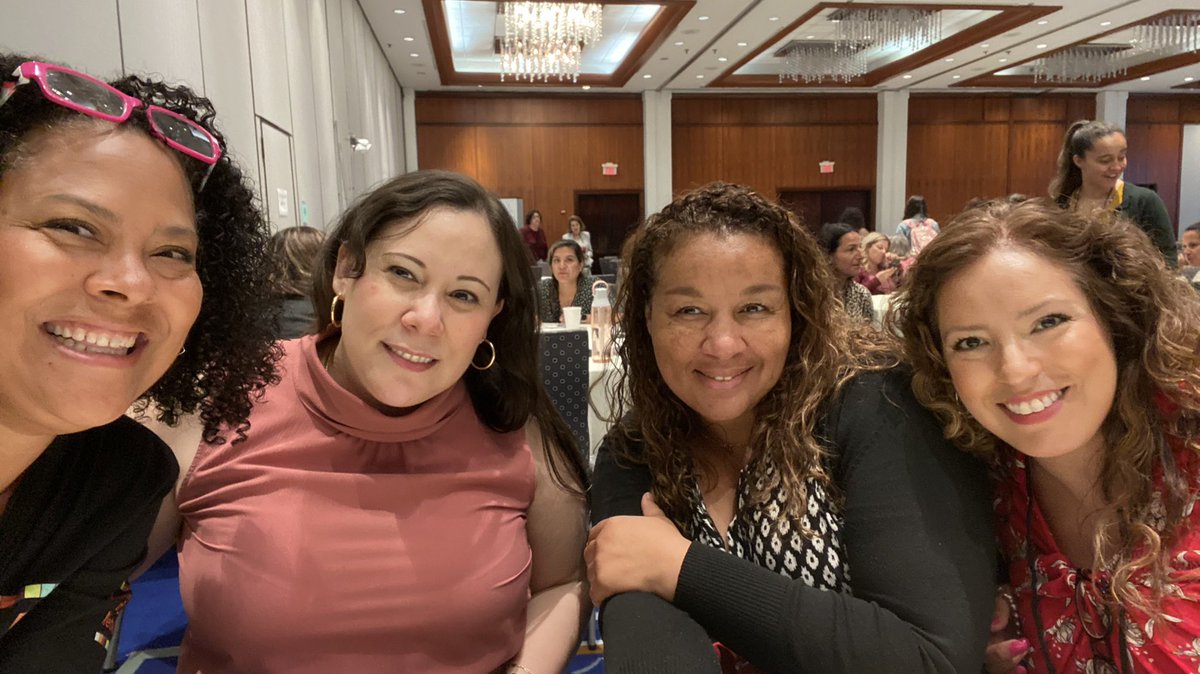 jcuevasBIL_ESL's tweet photo. Great times with amazing fellow EL Admins, 
and one of our Dream Team teachers representing!
#njtesol_njbe
@NJTESOL_NJBE 
@CeciliaZimmer15 
@BlandCandice 
@kcruzgarcia 
@castbilingual https://t.co/HrH7HGjZih