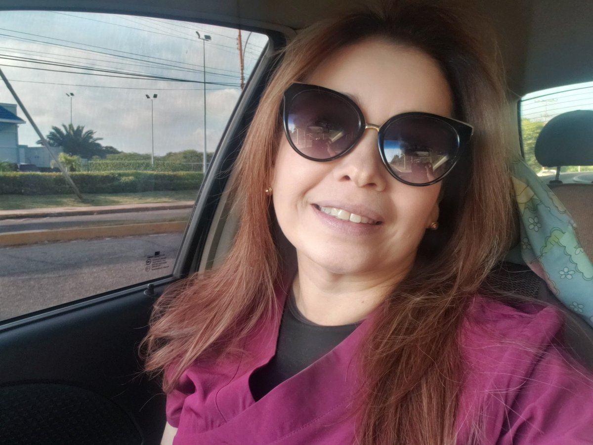 mechemor2014's tweet photo. Junio es un mes para inspirarse, para celebrar la vida, tener esperanza y disfrutar los largos días. Es un mes para preocuparse poco y tener tranquilidad, FLEIZ TARDE🤗🙃🌞 #feliztarde #FelizMiercoles #Junio2022 #laborandoando #Venezuela https://t.co/ZQzRqXVQTr