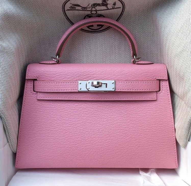 SelectOutfit's tweet photo. pink kelly hermès bag https://t.co/senylHzaIu
