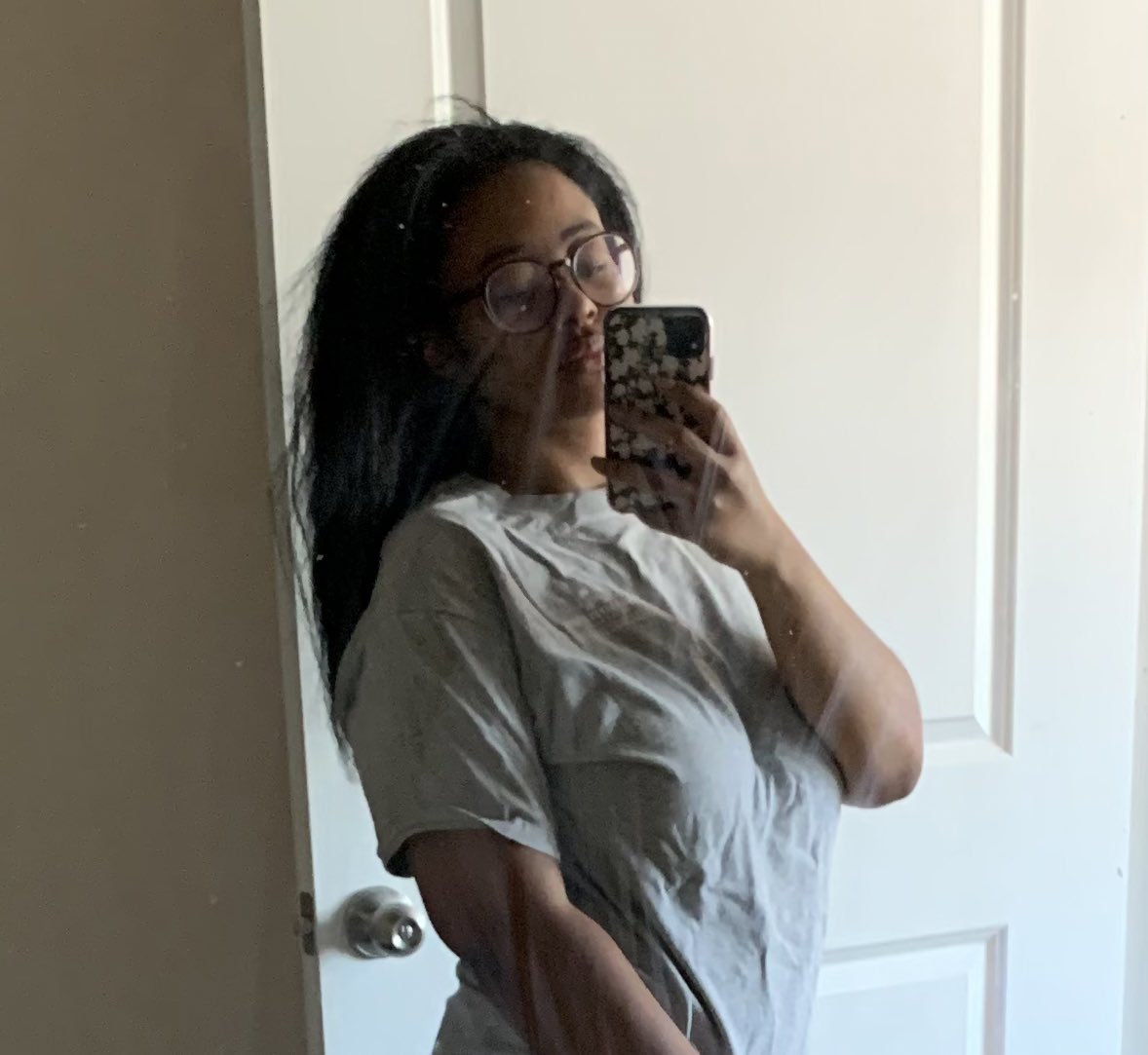 skywardOF_'s tweet photo. guess the color of my panties and I’ll dm you the full pic 😋

https://t.co/hLSSb05txD https://t.co/o1zmyU2JYt