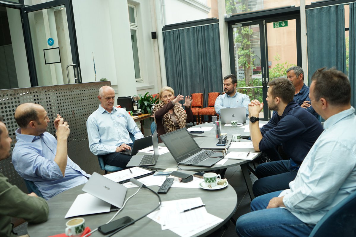 FURIMInstitutt's tweet photo. The #Skills4Coach project aims to
support the strengthening of sports
coaches skills and profiles,
increasing their employability and making them reach new job opportunities by developing
innovative training materials and creating a coaching network.
Kick-off meetingin in Oslo📍 https://t.co/OY4lvmK2bk