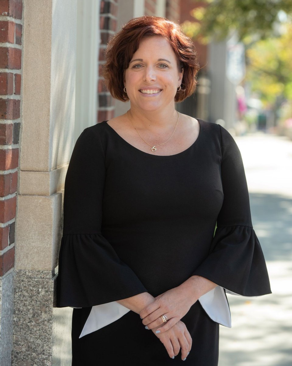 Please join us in welcoming Jahnna into her new role as Branch Manager of our Biddeford Main Street branch!

ow.ly/RtSg50JnzRg