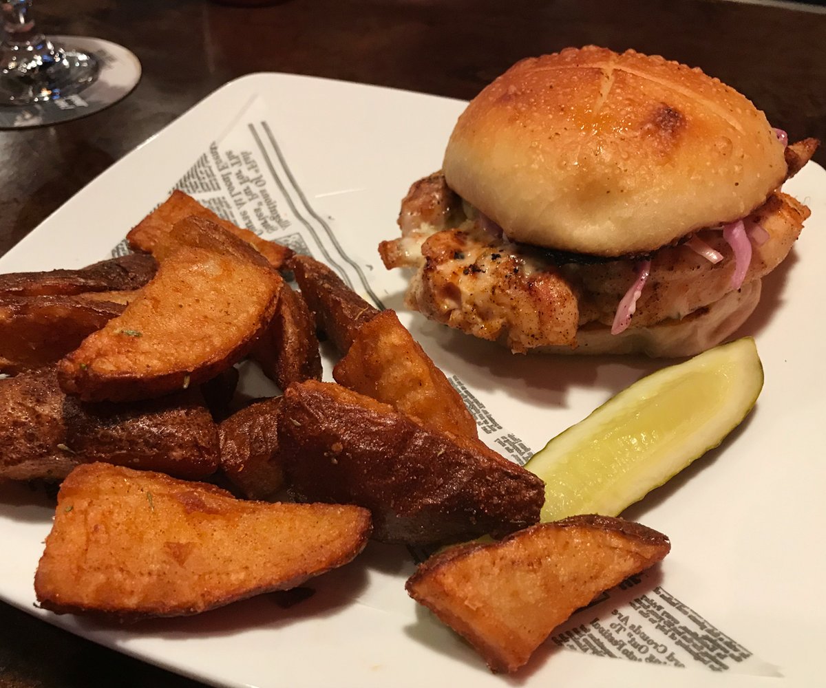 Buteras_Pizza's tweet photo. What says "Summer" more than a Grilled Chicken Sandwich?
We take a beautiful piece of chicken breast and season it with our own signature Cajun seasoning, grilling it to perfection. We then top it with pepper jack cheese, coleslaw &amp; mayo - All on a house-baked roll! https://t.co/Bynlf7n03f