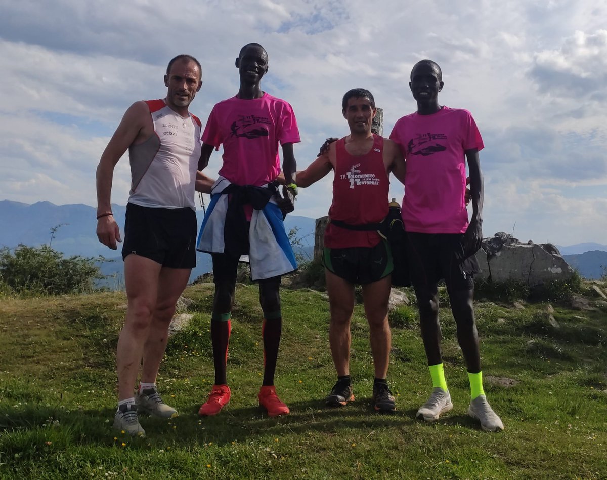 Un placer y un privilegio poder entrenar con Robert Pkemboi Matayango y Matthew Kiptanui Kibet preparando el recorrido de  T3T con Iñaki Insausti y Unai Señoran. #OtsabioSA #ProjectSkyRunnersKenia