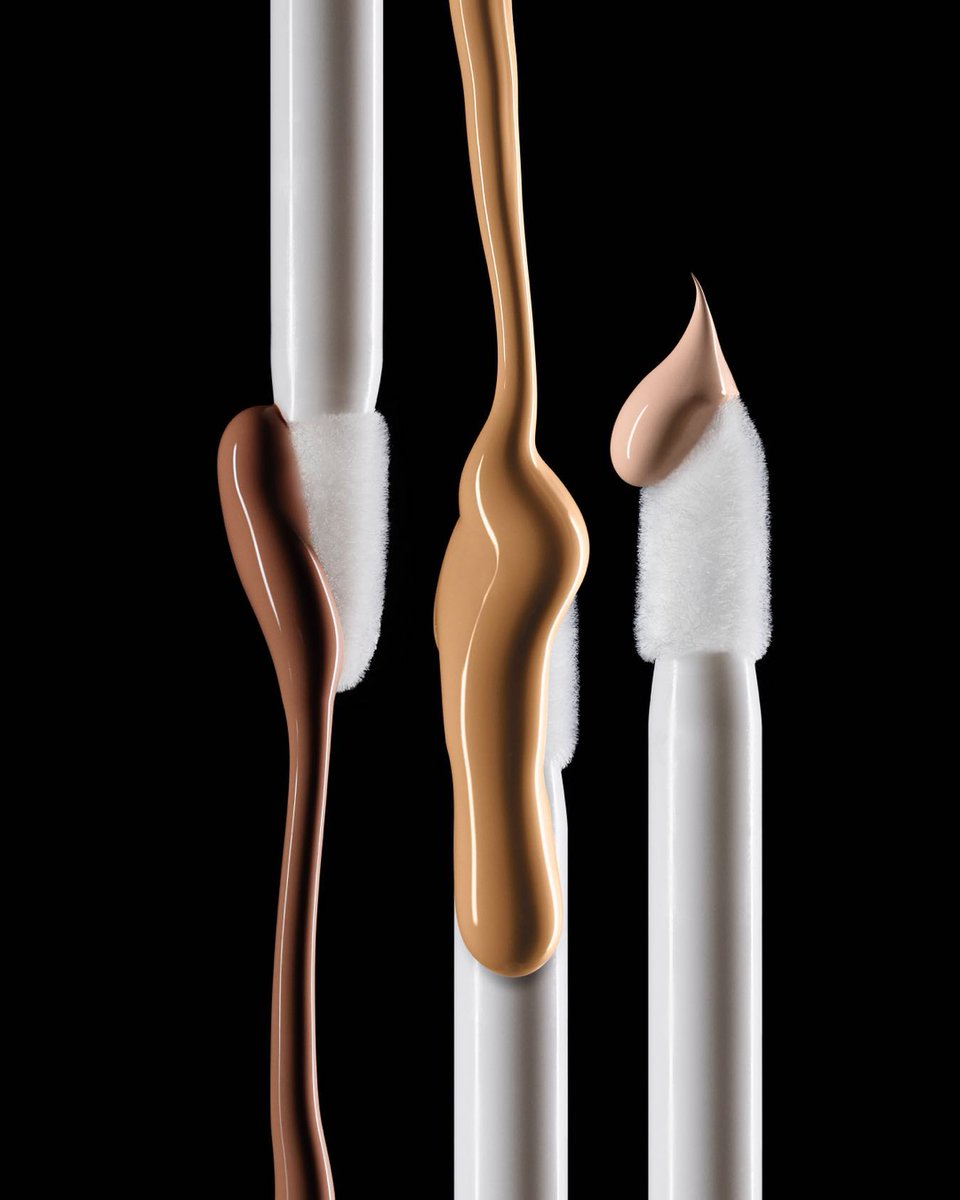 patmcgrathreal's tweet photo. ⚡⚡⚡ SLAY the SYSTEM with #SublimePerfection CONCEALER: swipe on a thin layer of concealer under each eye. Keep patting and gently blending until you have a smooth even layer over the previously dark circles.⚡⚡⚡ Shop the System now at https://t.co/YbyGE7Ocgf and @sephora https://t.co/UWqE55nCVQ