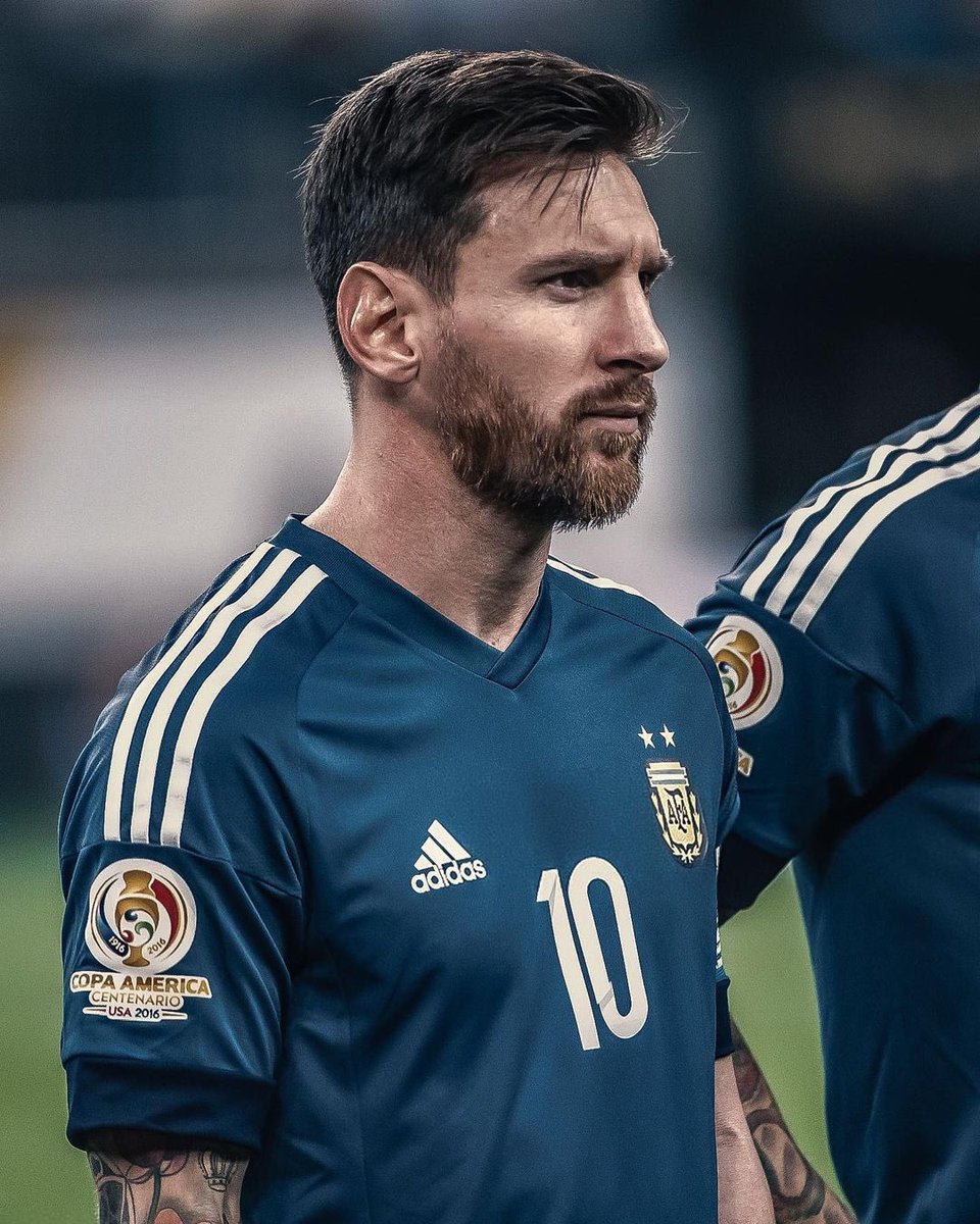 7ussen_q8's tweet photo. يصنع يومك والله 😍 #ايطاليا_الارجنتين https://t.co/JLN8BkSfgN