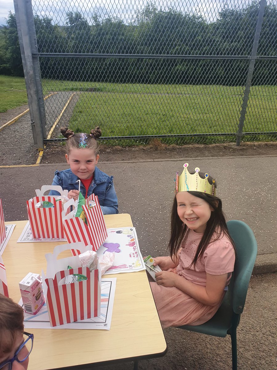 Jubilee Lunch Tea Party! 🇬🇧