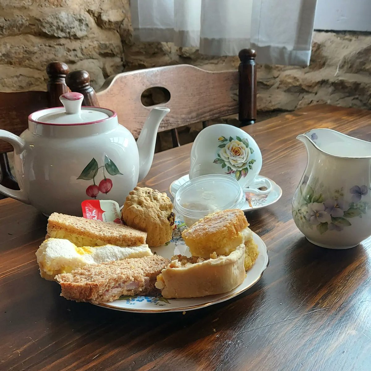 We can arrange a mini afternoon tea for any of our prebooked group visits. Minimum of 2 weeks notice required and minimum of 6 people. Allergys can also be catered. 
So if you are part of a club, association, group etc please send us an email.
Info@ramseyruralmuseum.co.uk