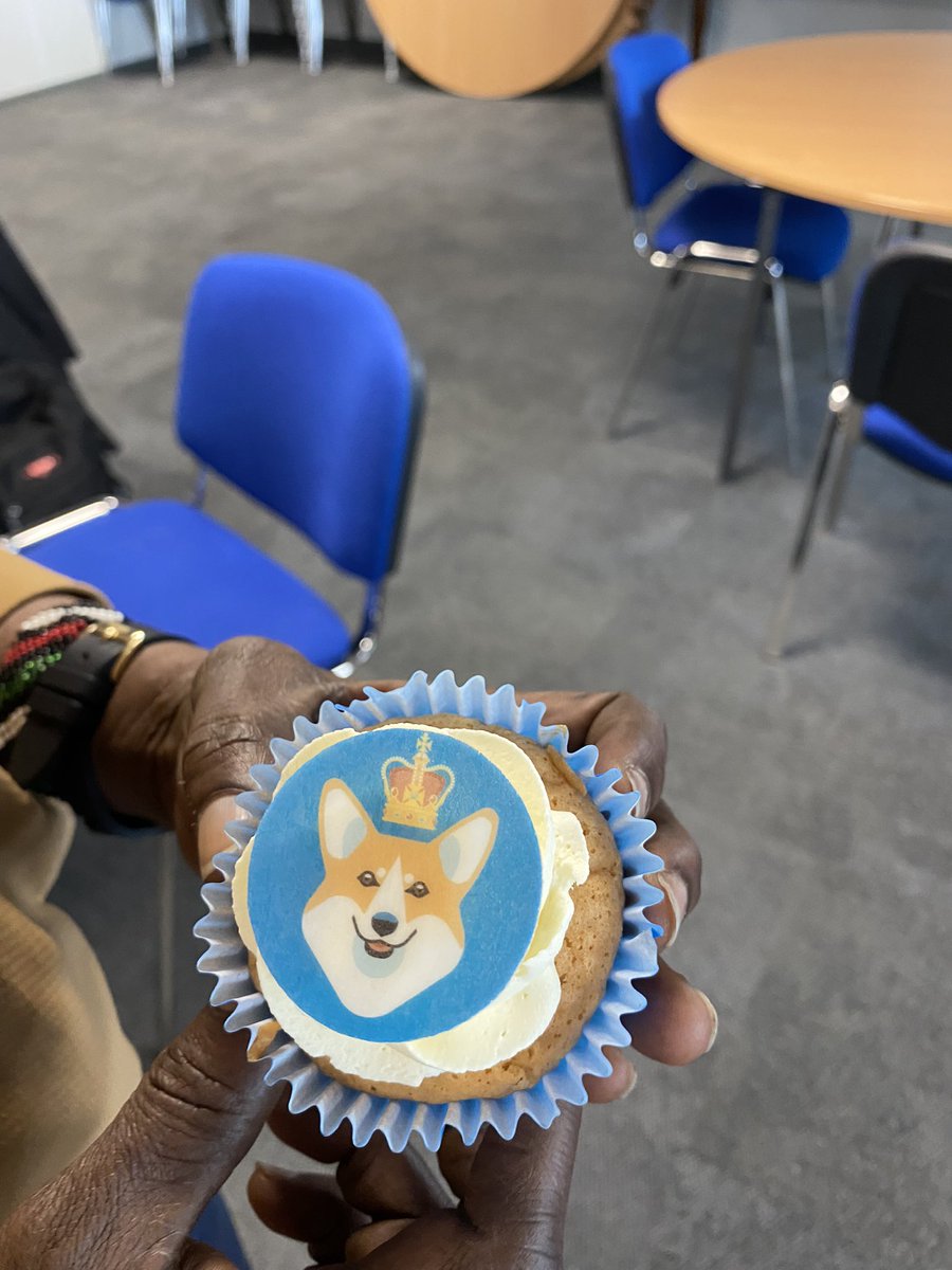 Sarah Galloway (@saezybear) on Twitter photo A brilliant day working with Halswell Ward to think about what’s working well and where can we improve. Huge thanks to <a href="/SWLSTG/">South West London and St George's NHS</a> communications team for delivery of 🧁<a href="/DrJus74/">Justin Earl</a> <a href="/DrBillyBoland/">Billy Boland</a> <a href="/SWLSTG_Qii/">SWLSTG QII</a> <a href="/ThePedalers_72/">Tammy</a> A brilliant day working with Halswell Ward to think about what’s working well and where can we improve. Huge thanks to <a href="/SWLSTG/">South West London and St George's NHS</a> communications team for delivery of 🧁<a href="/DrJus74/">Justin Earl</a> <a href="/DrBillyBoland/">Billy Boland</a> <a href="/SWLSTG_Qii/">SWLSTG QII</a> <a href="/ThePedalers_72/">Tammy</a>