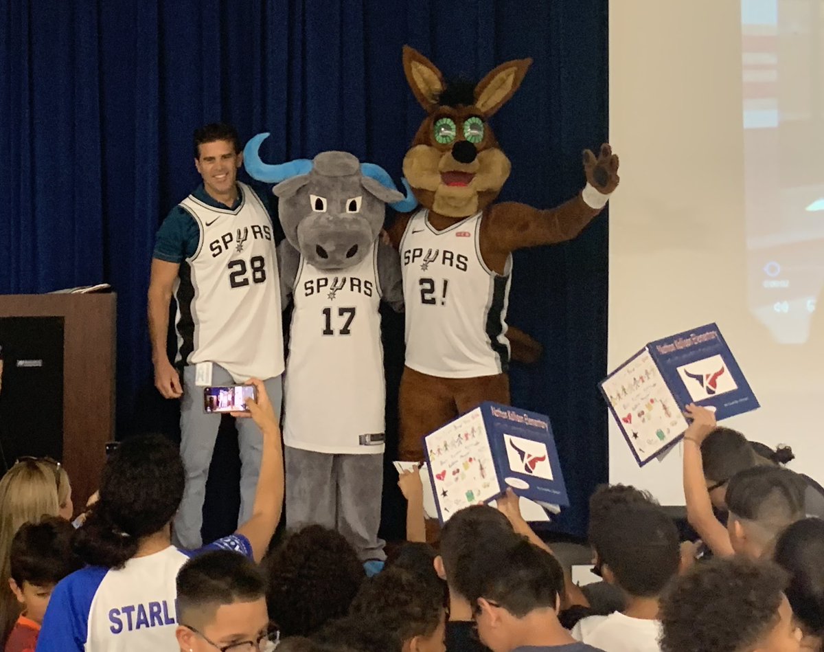 Thank you Jerry <a href="/A1SportsCenter/">A1 Sports Center</a> and <a href="/SpursCoyote/">Coyote</a> for coming out to hang with <a href="/billy_navin/">Billy Navin</a>, Nathan, and our 5th Grade Class of 2022!!! <a href="/NISDKallison/">Kallison Elementary</a> would like to make you an honorary member of The Kallison #STAMPEDE!