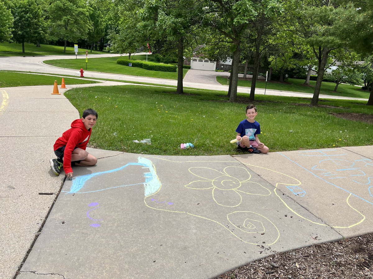 JMilesClass's tweet photo. ABC COUNTDOWN 
V = Van Gogh Day
Such creative artists!  #cherokeeinspires #findingjoy67 https://t.co/prVstwNLMy