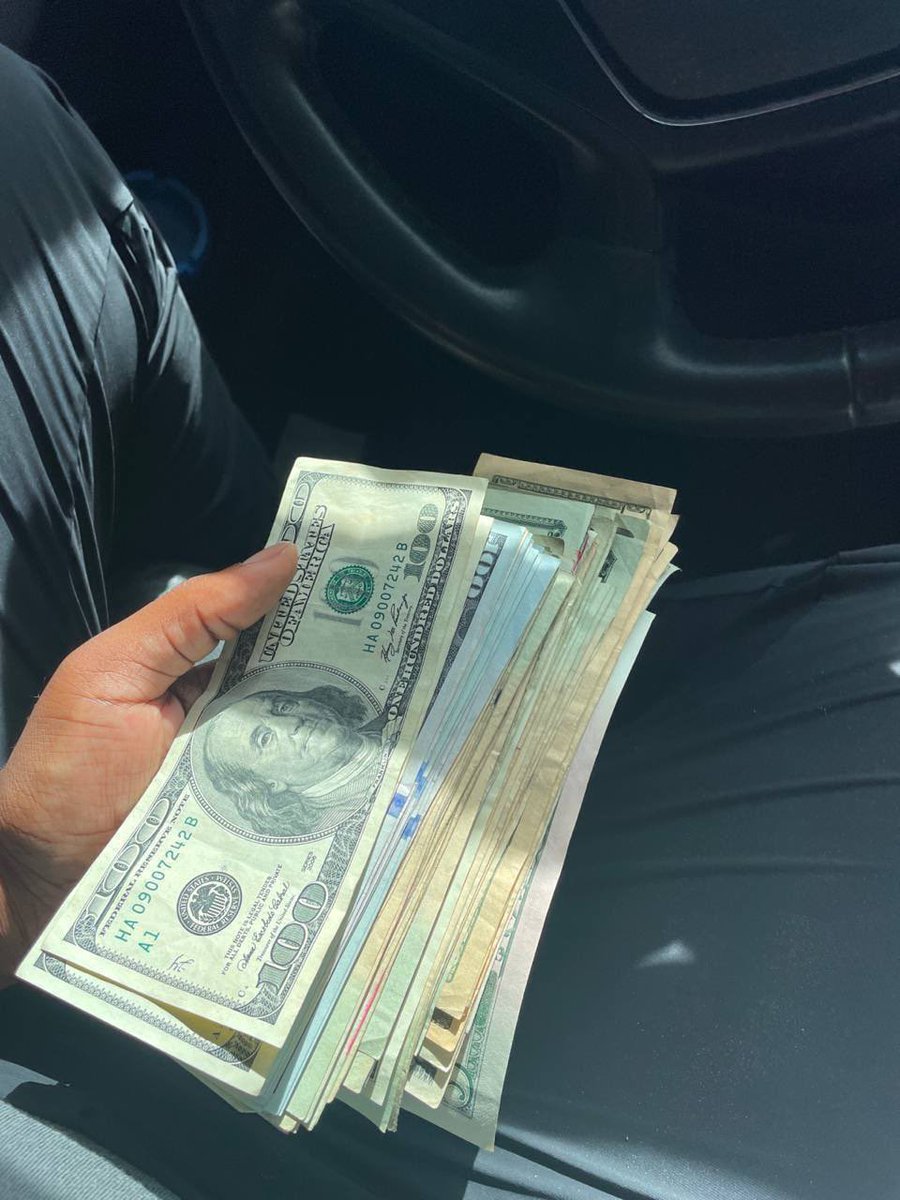 G98Spades's tweet photo. 06/05 💙♊️♊️♊️♊️🔥🍾🍾 https://t.co/fY9xcDYQoo