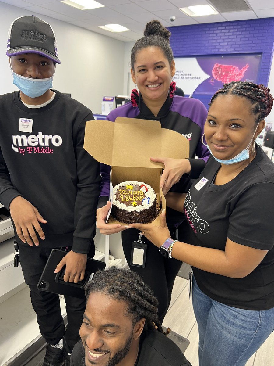 stacy.juehrs (@sjuehrs) on Twitter photo What better way to celebrate my top Customer Experience store in May!!! Way to go team Flatbush. So proud of your accomplishments. @magentadami <a href="/ErshaunDN/">Ershaun Davis-Nobles</a> <a href="/sidgoris/">Sidenia</a> <a href="/MichaelZukowsky/">Michael Zukowsky</a> What better way to celebrate my top Customer Experience store in May!!! Way to go team Flatbush. So proud of your accomplishments. @magentadami <a href="/ErshaunDN/">Ershaun Davis-Nobles</a> <a href="/sidgoris/">Sidenia</a> <a href="/MichaelZukowsky/">Michael Zukowsky</a>