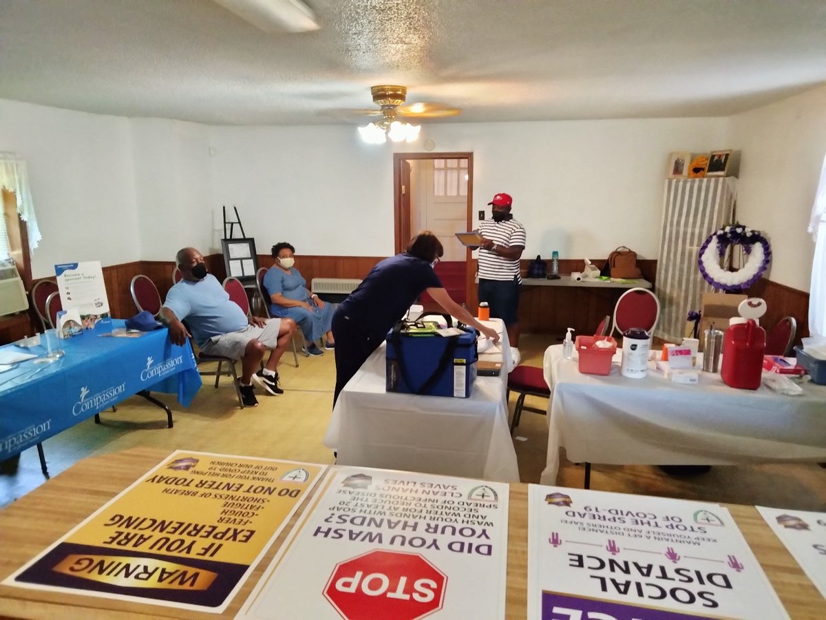 wearescacap's tweet image. Thank you pastor Fedrick Wilson for allowing us to offer a Community Vaccine &amp;amp; Resource Pop-Up Clinic at your Sanctuary. We are looking forward to partnering with your church in future opportunities.
 #scacap #SCHousing #scstay #weatherization #LiveOakAMEChurch #CovidVoices