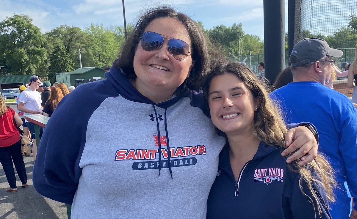 More <a href="/ViatorGBB/">Saint Viator Girls Basketball</a> @svhsandshmalum spotted!! OLIVIA ISUFI ‘18 at today’s baseball game!!!! #LionForLife #GoLions