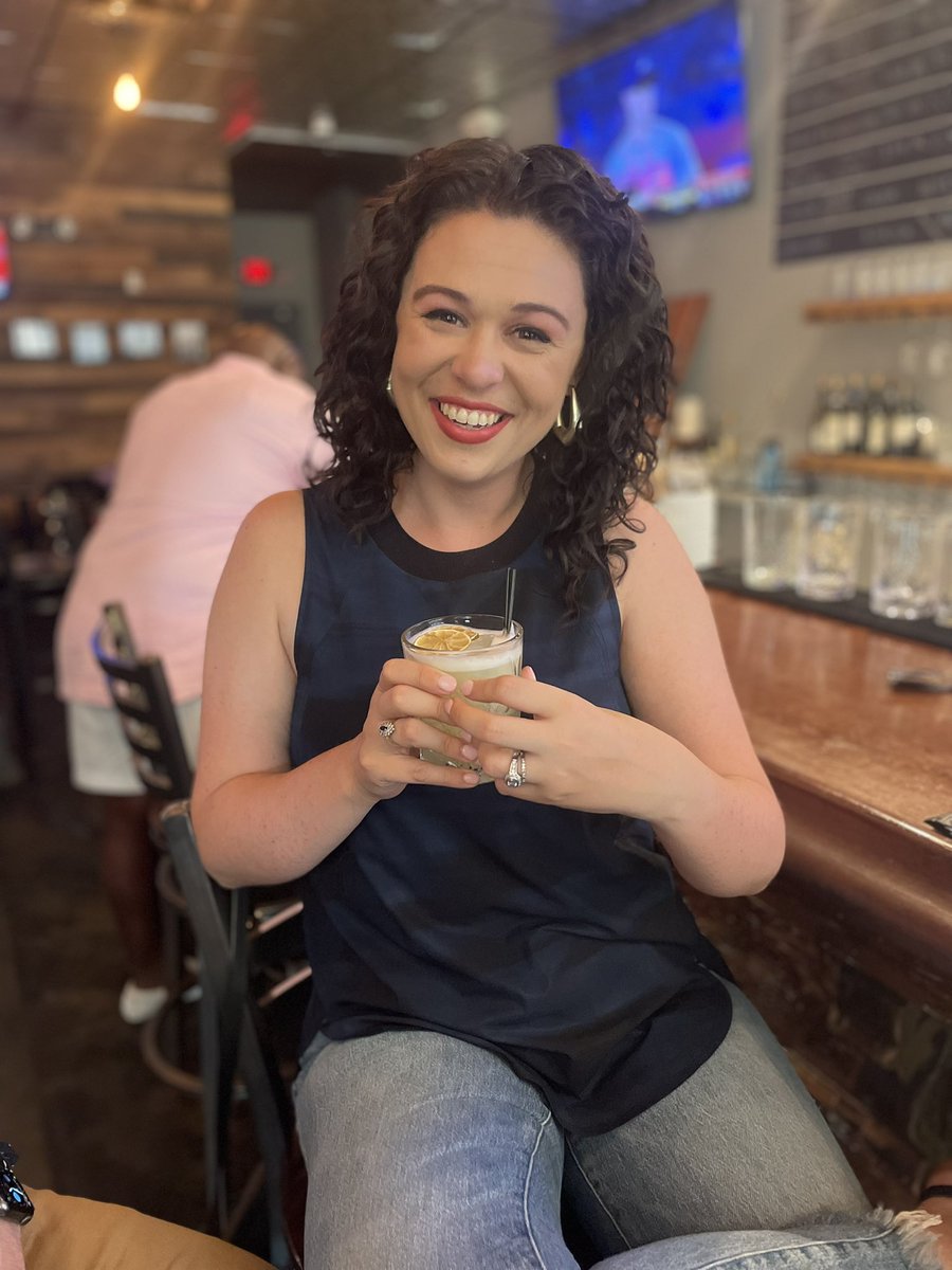 rachel__porter's tweet photo. Margaritas are a vegetable. Trust me, I’m a doctor #phdone https://t.co/Sk4gWsBBrZ