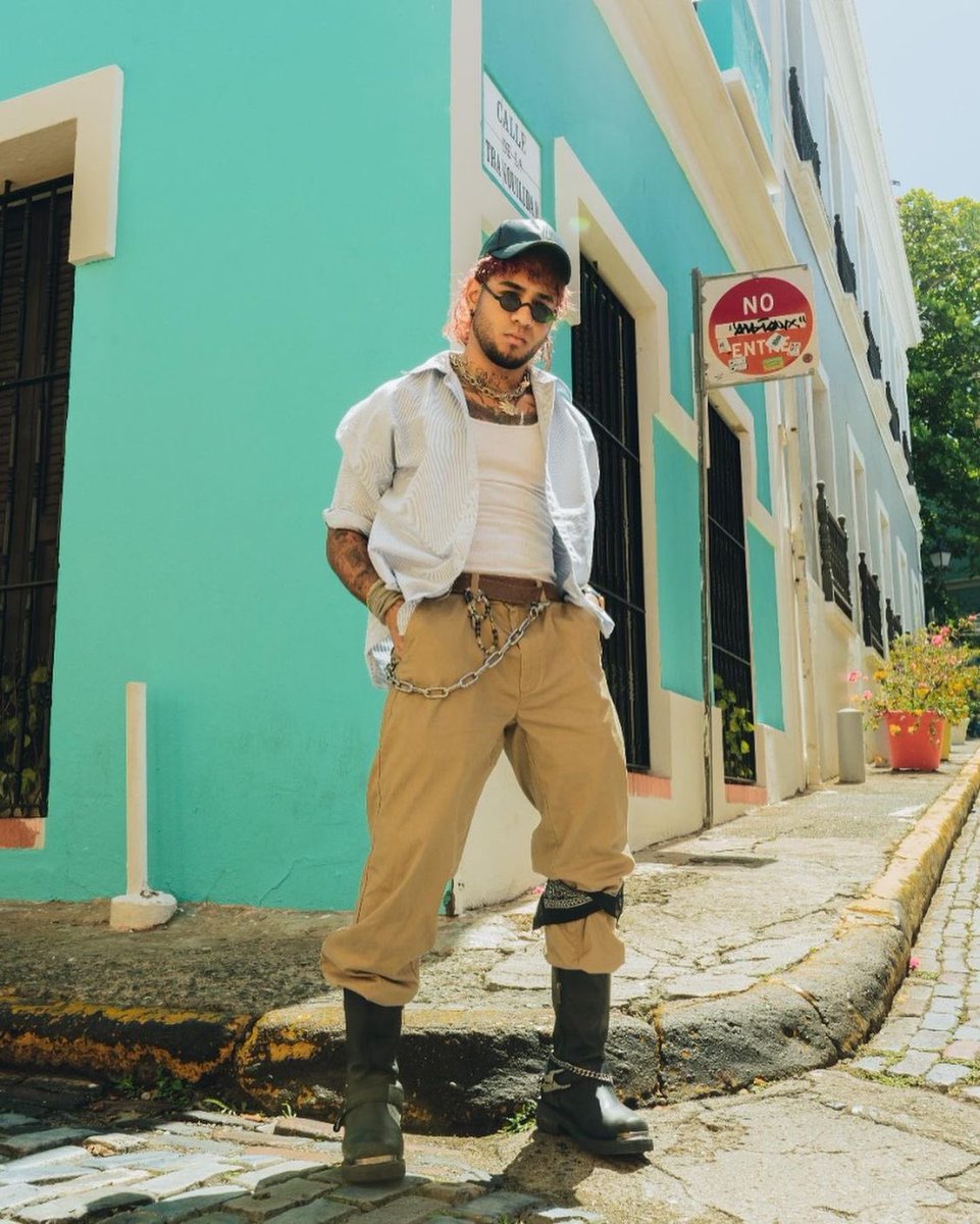 CNCOmusicHQ's tweet image. cncomusic post on Instagram 

“Extrañamos Puerto Rico 🇵🇷❤️”