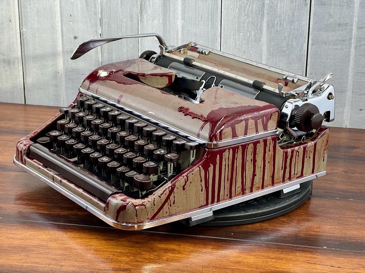 Jordan_P_Barnes's tweet photo. My freshly restored 1957 Olympia SM3 "Hemingway" typewriter, "unalived" by Colombo Collection in WA. "There is nothing to writing. All you do is sit at a typewriter and bleed." #WritingCommunity #Typewriter #Hemingway #Olympia #ColomboCollection https://t.co/ZYXSkwttpj