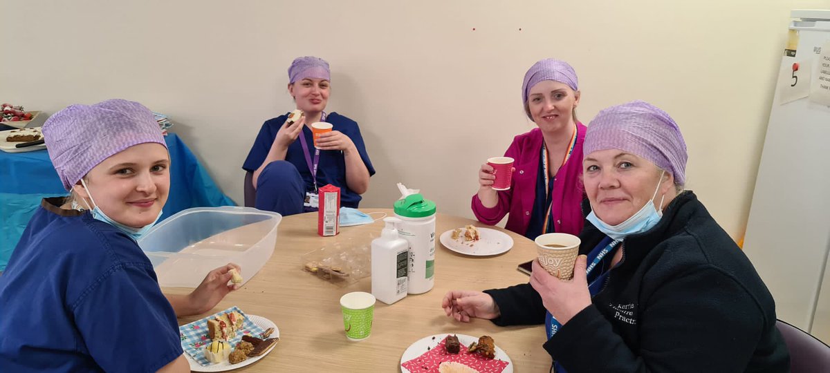 TheatresH's tweet photo. #jubilee2022 #QueensJubilee @UHNM_NHS @TeamSurgeryUHNM @phildwindsor @ClaireHughesxxx A wonderful afternoon tea this afternoon before a long bank holiday. Thanks to everyone who made or brought things in. Love our theatre family - enjoy your break 💛 https://t.co/beYeJIrLX8