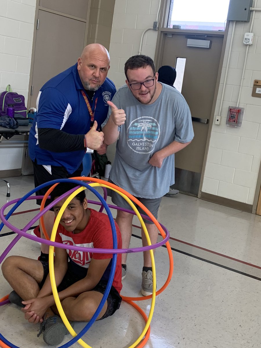 Building Hula Huts as a Team! Working on communication skills and Team work skills. A+ for everyone! #summercamp #integratedathletics <a href="/HumbleISD_ESS/">Humble ISD Educational Support Services</a> <a href="/HumbleISD/">Humble ISD</a>