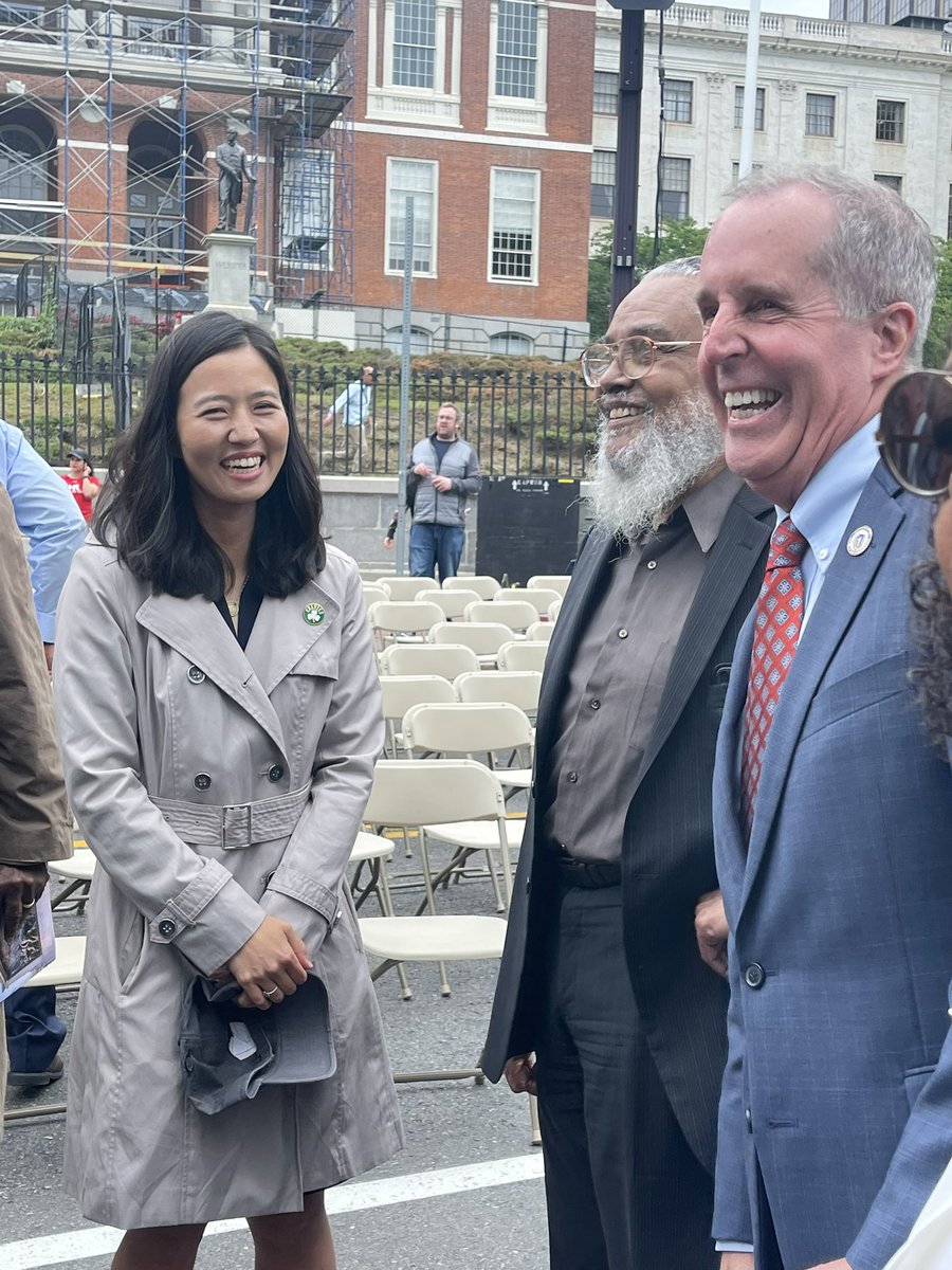 repsmitty34's tweet photo. Honored to be a part of the Rededication Ceremony of the #54thRegiment Memorial today. The #Berkshires played an important role during the #CivilWar with this historic regiment. #mapoli https://t.co/FyKnPRSFxH