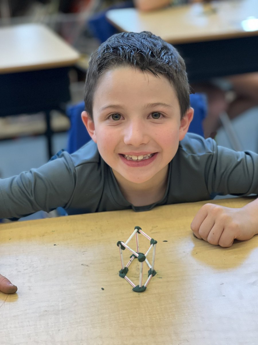 Kelly Wogisch tweet media