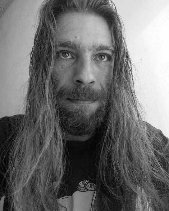 Queima Babil&ocirc;nia, tamo na fun&ccedil;&atilde;o 👽 #rastabrasil #rastaxxbrasil #forfans #up #alternativestyle #lifestyles<a href="/tag/rastabrasil"class="tags">#rastabrasil</a><a href="/tag/surf"class="tags"><span>#surf</span></a><a href="/tag/music"class="tags"><span>#music</span></a><a href="/tag/beach"class="tags"><span>#beach</span></a><a href="/tag/tattoo"class="tags"><span>#tattoo</span></a><a href="/tag/brasil"class="tags"><span>#brasil</span></a><a href="/tag/up"class="tags"><span>#up</span></a><a href="/tag/bike"class="tags"><span>#bike</span></a>