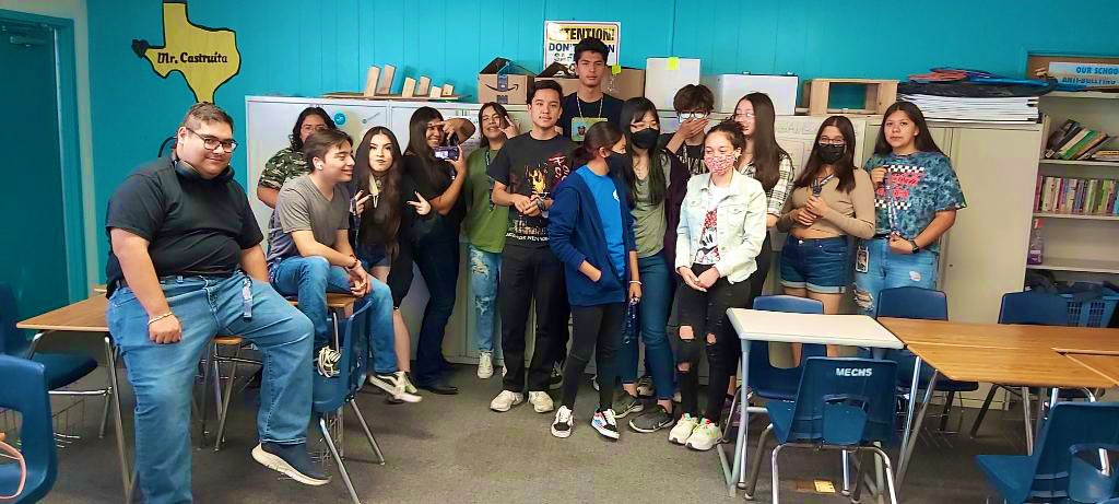 YAcuna_TECH's tweet photo. Ending the year with Coding 💻@MECollege_HS students complete Alexa for Astronauts: Using AI to Monitor Health Lessons and the MIT App Inventor🚀Exposing students to ideas about artificial intelligence and computer programming. @SISD_HS @Castruita_MECHS @CCrosse_CI @MMoreno_TECH https://t.co/rdnZNxxCLd