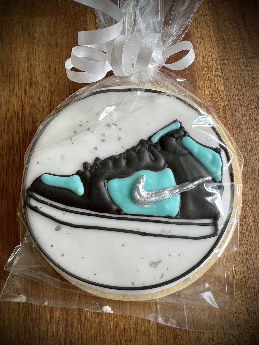 Dean_er | Sneaker Heads tweet media