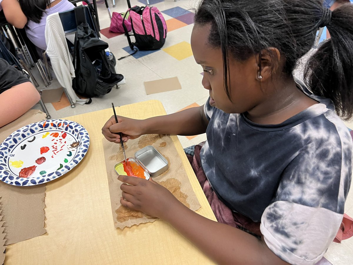 KimberlyCastner's tweet photo. #castnerkids spent time painting scene from favorite national park inside an altoids tin-they’ve spent the year researching and identifying problems national parks face with the help of @dacia92. Can’t wait to hear about their summer np trips! @StallingsESNC @UCPSNC @AGHoulihan https://t.co/Yu9a8omp3C
