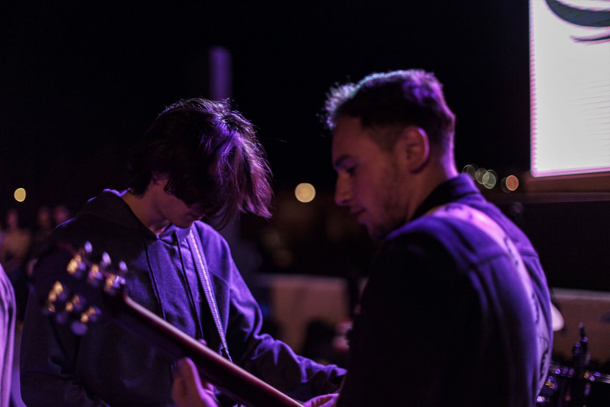 Bu güzel fotoğrafların çekildiği, hep birlikte çok eğlendiğimiz konserimizin kesitleri YouTube'da! 🤘🏼🎸

youtu.be/ptrE1Ju9wmg