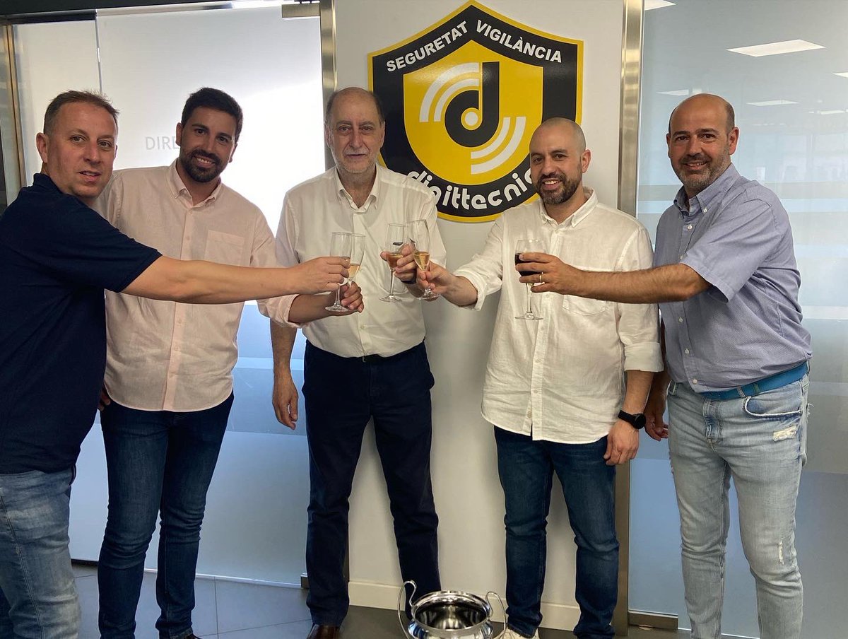 El Club Patí Vilafranca vol agrair l'esforç,col·laboració i confiança rebuda aquesta temp.21-22 per @digittecnicA, empresa en sistemes de seguretat privada, incendis i vigilància, sense la vostra ajuda no haguérem pogut assolir els objectius establerts en començar la temporada.