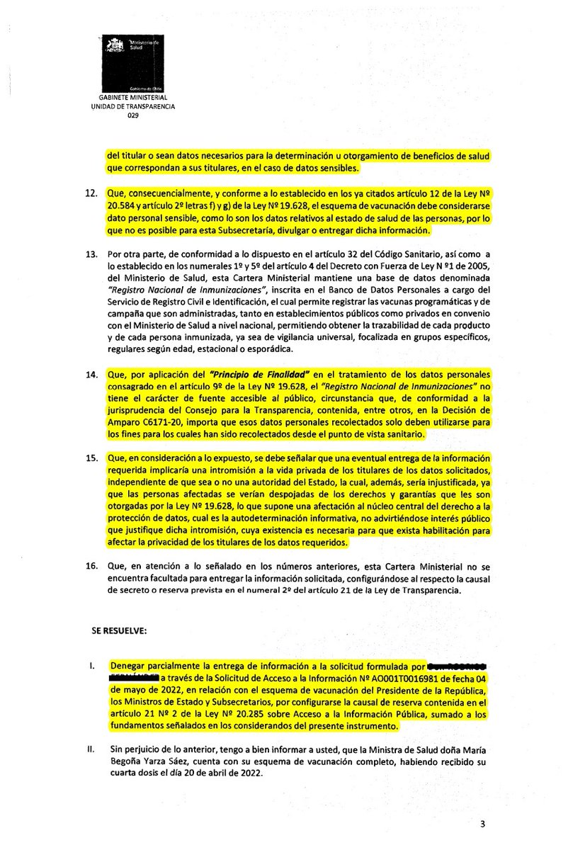 NataliaRavanal1's tweet photo. El @ministeriosalud se negó a entregar el esquema de vacunación de @gabrielboric y todos sus Ministros. Porque son "datos sensibles y privados, que no se pueden entregar a terceros, ley 19628, 20584, 19n4 CPR."
Pero a ustedes les imponen un pase de movilidad. Se ríen en tu cara. https://t.co/myeRNgyXLc