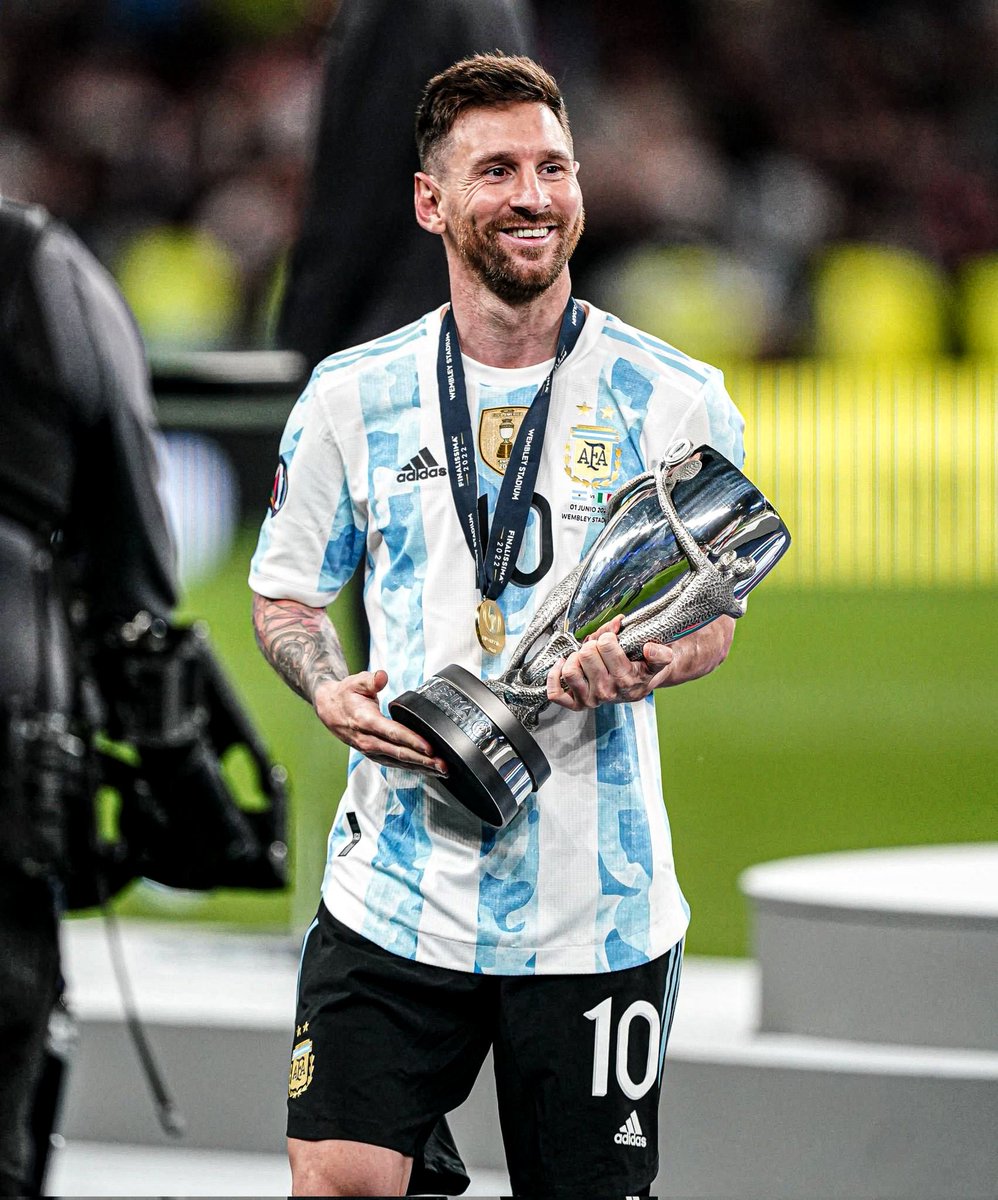 Más G+A que partidos.

Más títulos que años.

Más gloria que nadie.