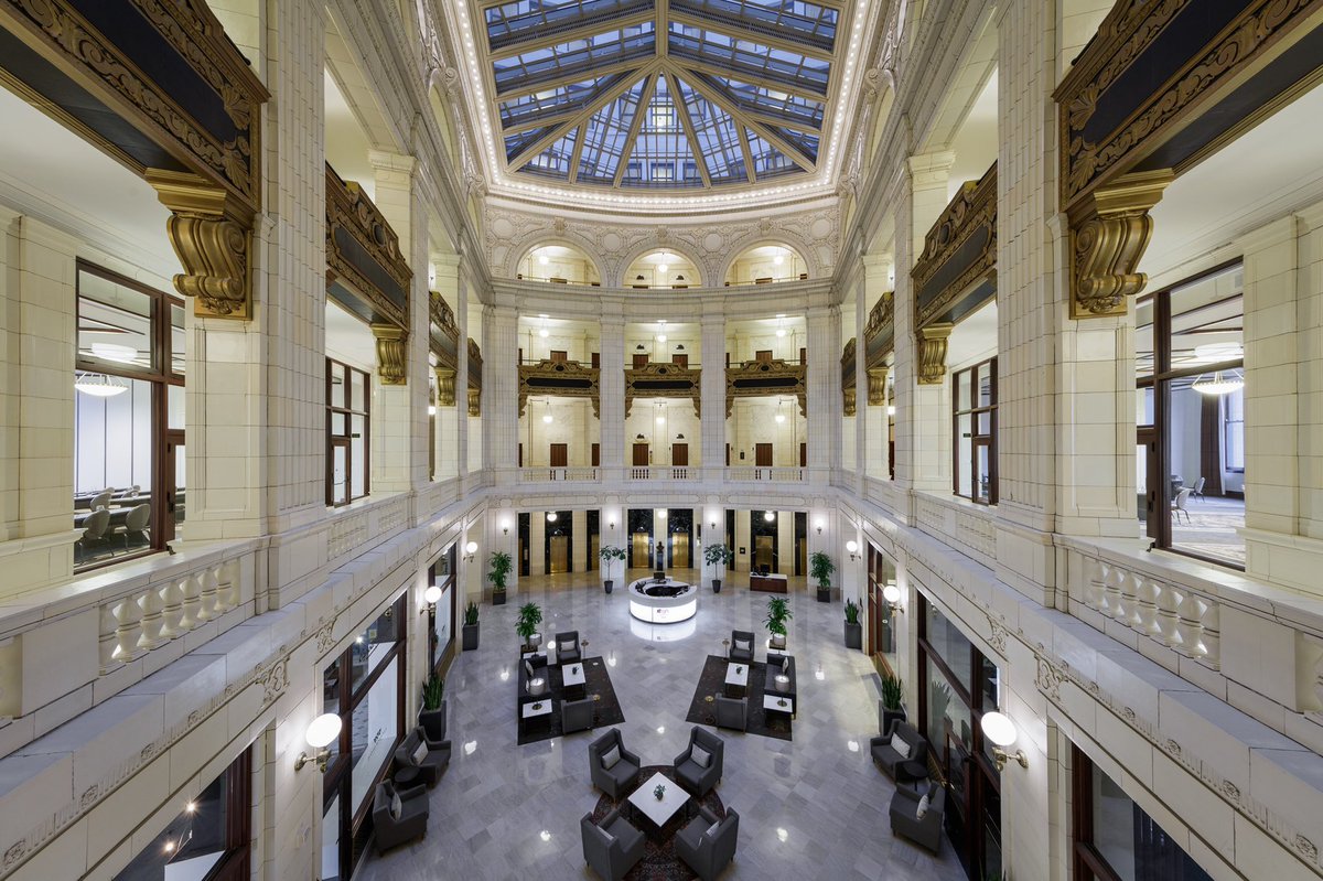 DavidWhitneyDET's tweet photo. They don’t build them like they used to.
#davidwhitney #davidwhitneybuilding #detroit #downtowndetroit #det #hotelsindetroit #detroithotels #dethotels #placestostayindetroit #placestovisitdetroit #traveldetroit #stayindetroit #detroittravel https://t.co/saDcylK5zH