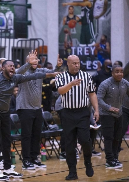 CoachODriven's tweet photo. Tomorrow Night!

2 of the best Ref's in the game, Rob Wann &amp; Chris Shields join the YSN Village to drop some game on why it's hard to get people into the profession right now!

Parents/Players/Coaches don't miss it!

⏰7:30pm EST,6/2
Click top link 2 join
https://t.co/msc5nA9YvK https://t.co/QwwRl5UaCu