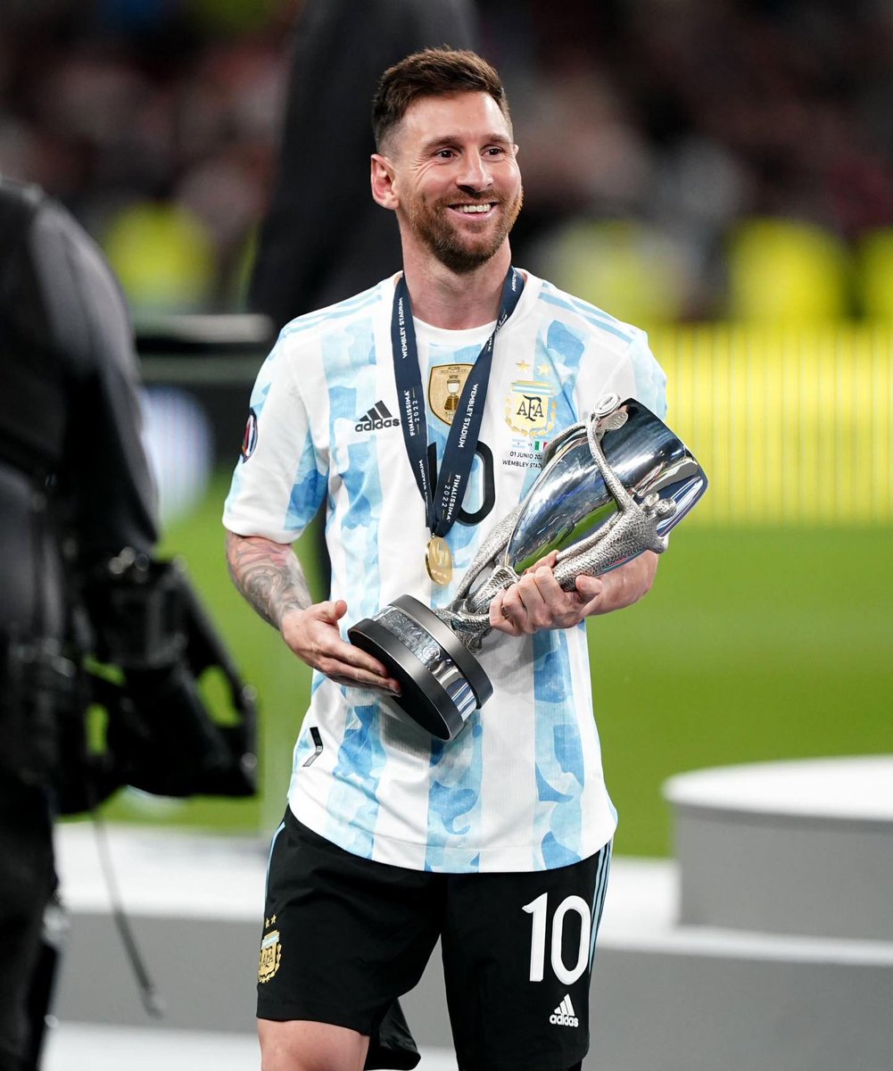el messi tweet media