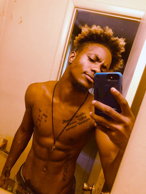 Your lucky I even looked your way https://t.co/VnvyBYC6aU