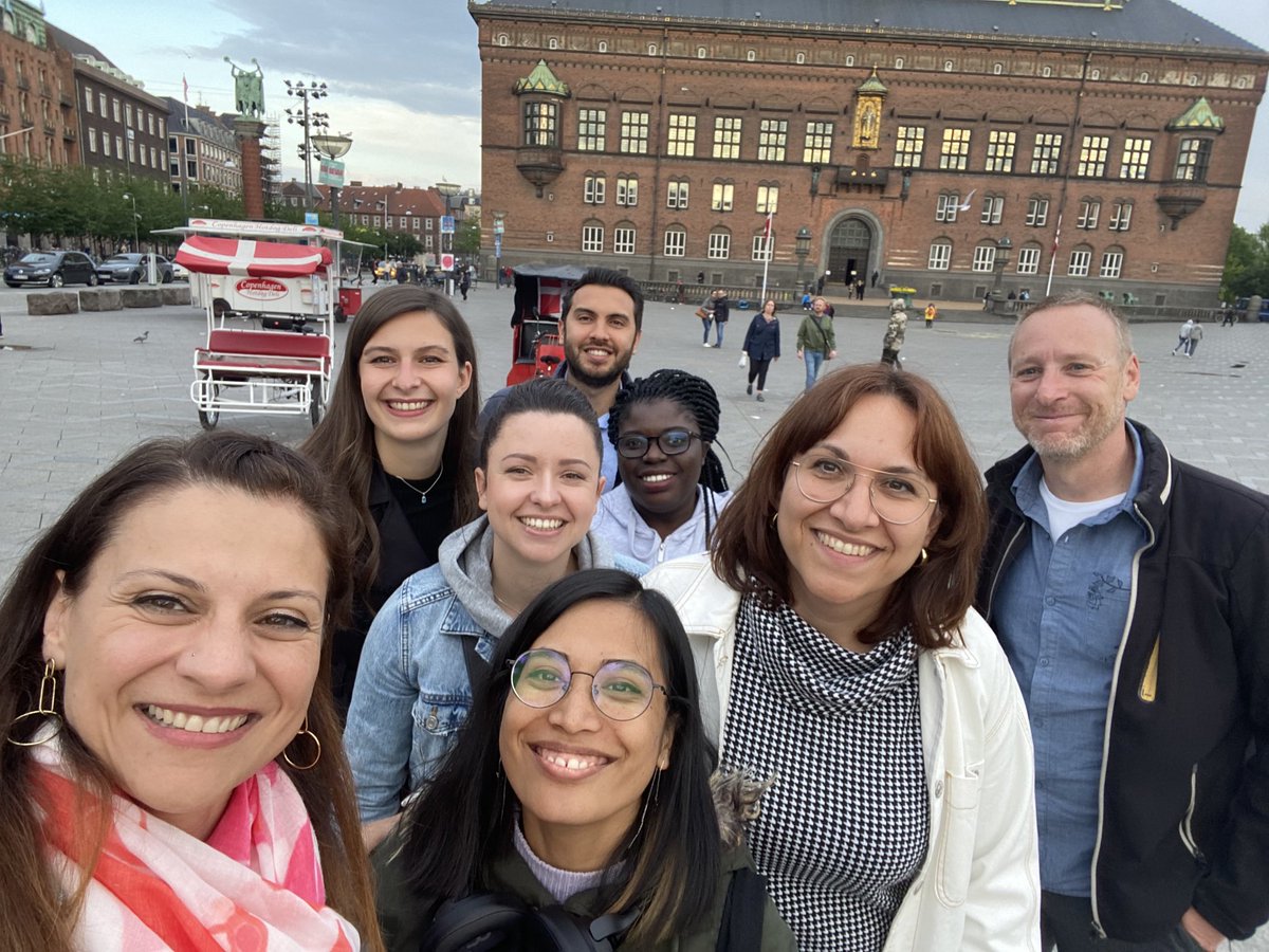 Schweiger_lab (@martinas_lab) on Twitter photo The Munich-Graz Gang at #cphbat2022 in Copenhagen! A fantastic exclusive meeting with extraordinary speakers! Highly recommended for all brown/beige/brite/thermogenic adipose tissue enthusiasts 🤩! <a href="/cphbat2017/">CPHBAT2024</a>, <a href="/PiaBenedikt/">Pia Benedikt-Kühnast</a>, <a href="/ProkeschL/">Prokesch Lab</a> The Munich-Graz Gang at #cphbat2022 in Copenhagen! A fantastic exclusive meeting with extraordinary speakers! Highly recommended for all brown/beige/brite/thermogenic adipose tissue enthusiasts 🤩! <a href="/cphbat2017/">CPHBAT2024</a>, <a href="/PiaBenedikt/">Pia Benedikt-Kühnast</a>, <a href="/ProkeschL/">Prokesch Lab</a>