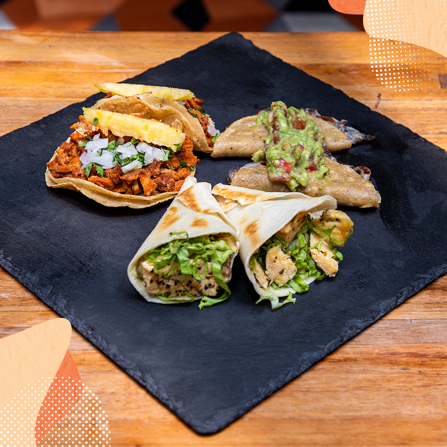 mercadoromaMX's tweet photo. ¿Nos visitas este fin de semana? Abre tu apetito con una tablita mixta de taquitos, dobladitas y conitos de #PasilloDePiedra 🌮
#mercadoroma #tabla #tacos #dobladitas #conitos #cocinainternacional #cocinamexicana #gastronomía #guacamole #ilovetacos #lovetacos #hambre #antojos https://t.co/F6rW68Oqt0