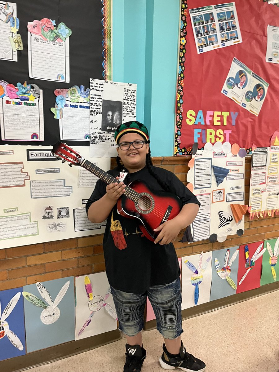 So proud of our <a href="/BetancesOwls/">Betances OWLS</a> 4th graders today!  We were able to bring back our Living Wax Museum this year.  Dress rehearsal today for students was a hit! Tomorrow we get to show parents! <a href="/ME_VanderSloot/">Michelle VanderSloot</a>  <a href="/MaryVallera/">Mary Vallera</a> <a href="/MrsMisak/">Courtney Misak</a> <a href="/Hartford_Public/">Hartford Public Schools</a> <a href="/HartfordSuper/">Dr. Andraé Townsel</a>