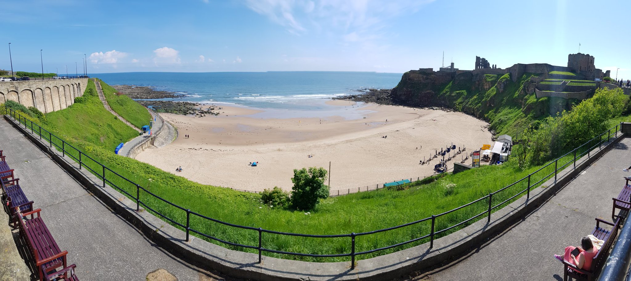 livingbythewater on Twitter "King Edward's Bay in Tynemouth at low