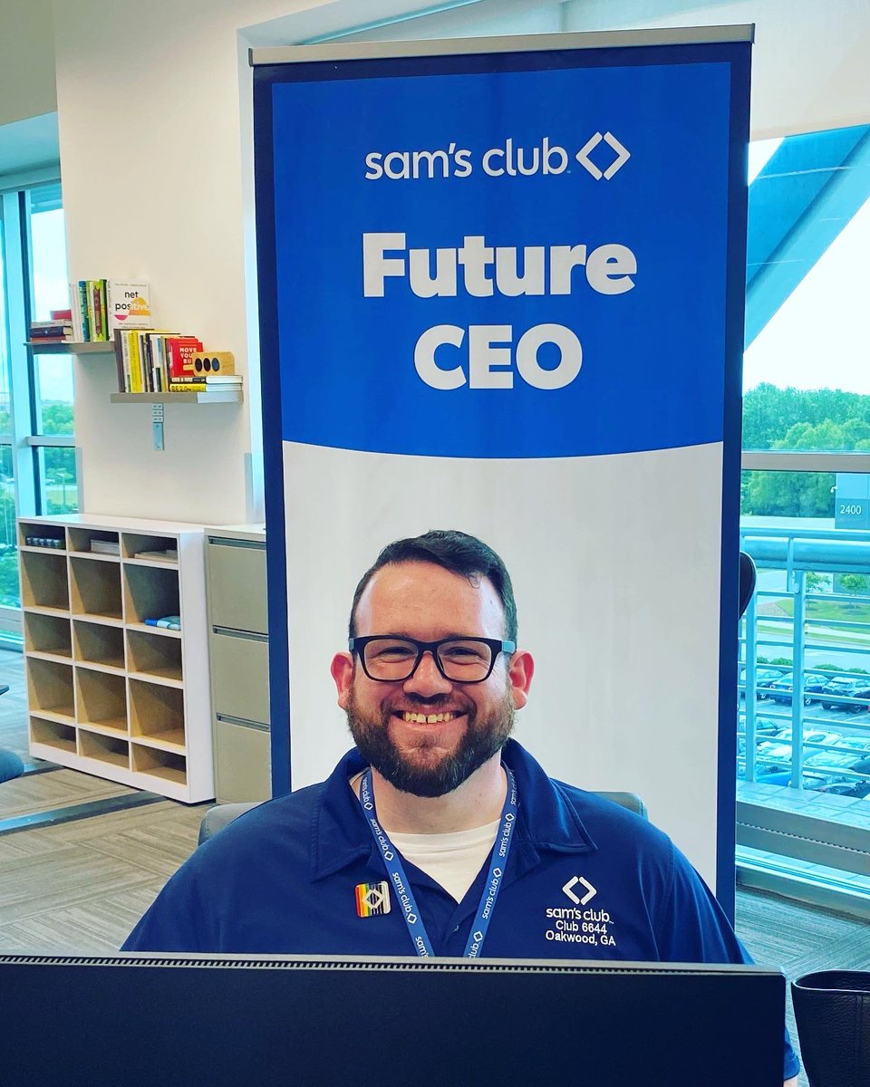 chasebell's tweet image. Dreaming big at #WM22 Shareholders Meeting and Associates Week! @WalmartWorld @SamsClub @Walmart #theskyisthelimit