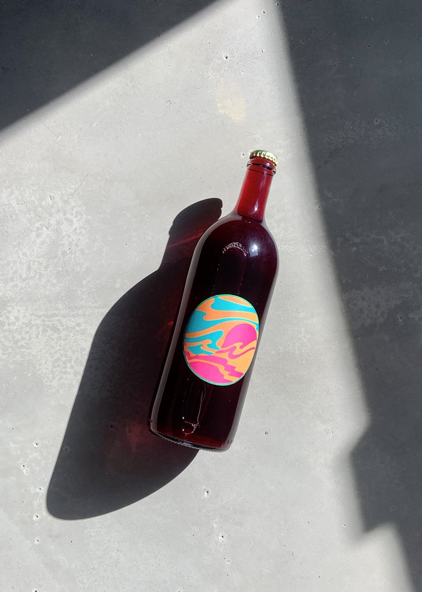 Primal Wine tweet media