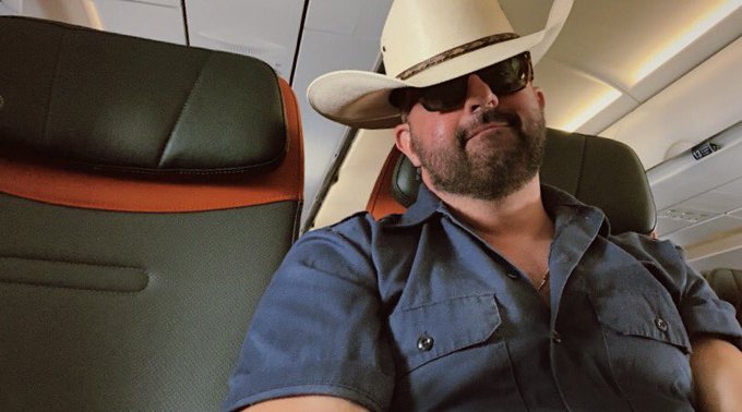 Aisle in exit row plus empty seat, I&rsquo;m spoiled rotten https://t.co/NbG6rotDn1