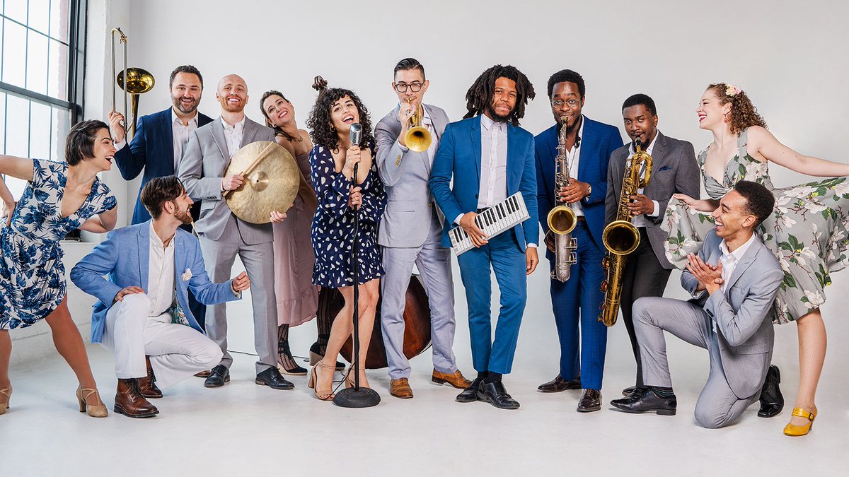 Lincoln Center (@lincolncenter) on Twitter photo Tomorrow night!💃 Join us on The Oasis for a dance lesson from LaTasha Barnes, followed by trumpeter/bandleader <a href="/DannyJonokuchi/">Danny Jonokuchi</a> & his band The Revisionists!
Hella Black Lindy Hop will be on hand showcasing Lindy Hop throughout the night!
Don't miss it! lincolncenter.org/series/summer-… Tomorrow night!💃 Join us on The Oasis for a dance lesson from LaTasha Barnes, followed by trumpeter/bandleader <a href="/DannyJonokuchi/">Danny Jonokuchi</a> & his band The Revisionists!
Hella Black Lindy Hop will be on hand showcasing Lindy Hop throughout the night!
Don't miss it! lincolncenter.org/series/summer-…